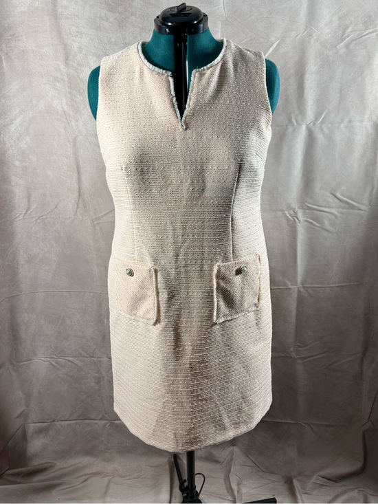 Karl Lagerfeld Dresses & Skirts - Karl Lagerfeld Cream Textured Sleeveless Shift Dress with Pocket Flaps